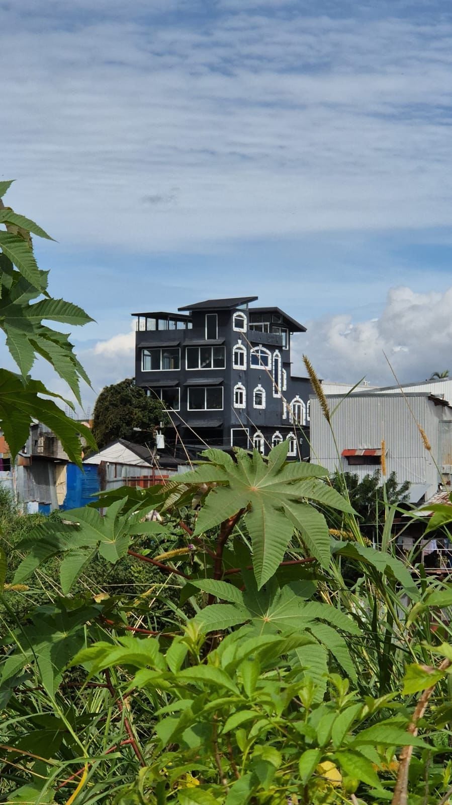 La casa de Dennis Iván Cabrera, ubicada en León XIII, pasará a manos del ICD, tras la sentencia por narcotráfico y lavado.