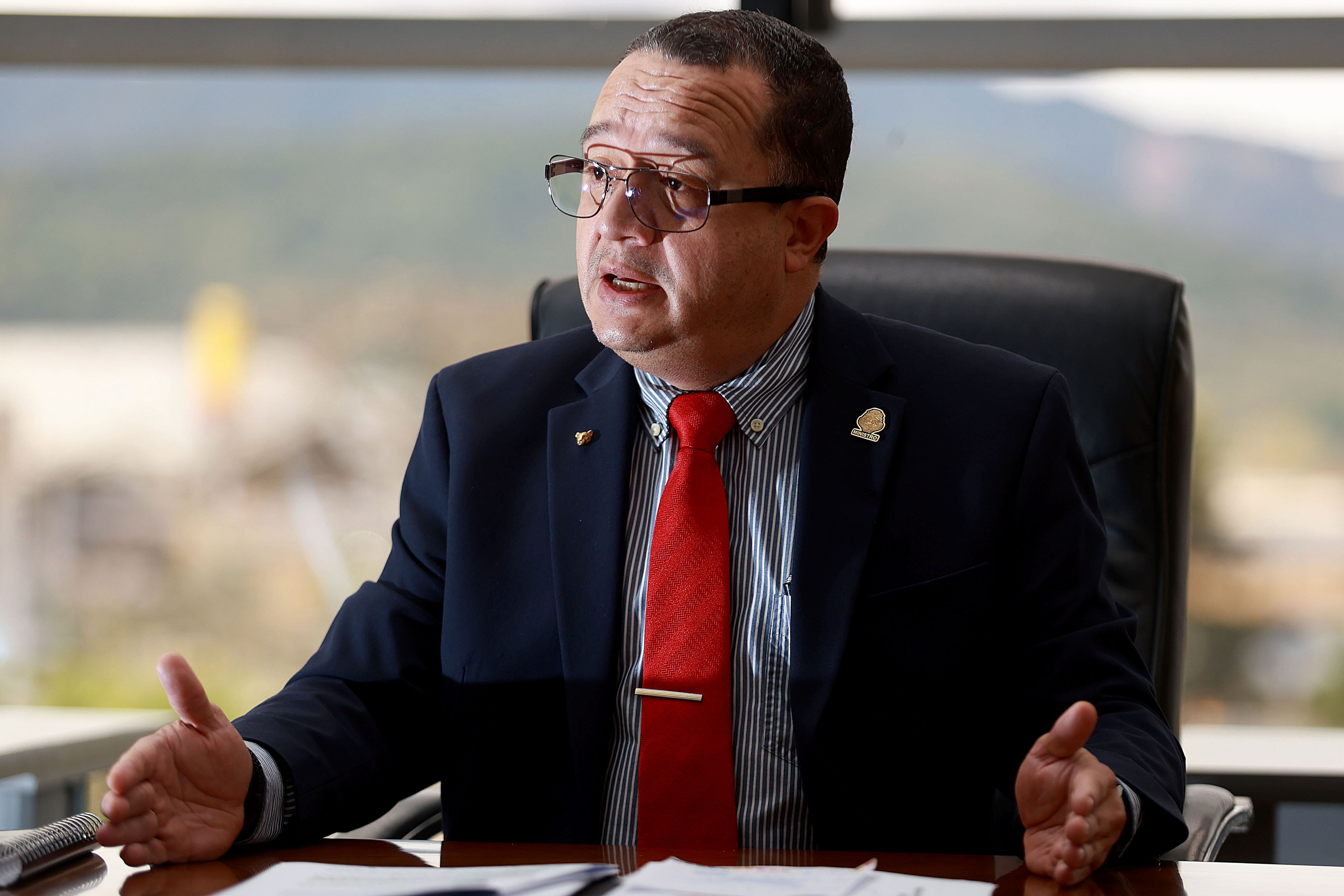 Gerald Campos, ministro de Justicia y Paz