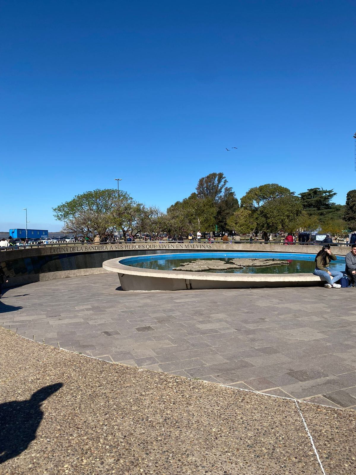 En Rosario se puede llevar una vida tranquila, aunque también tiene sectores peligrosos a donde es mejor no ir.