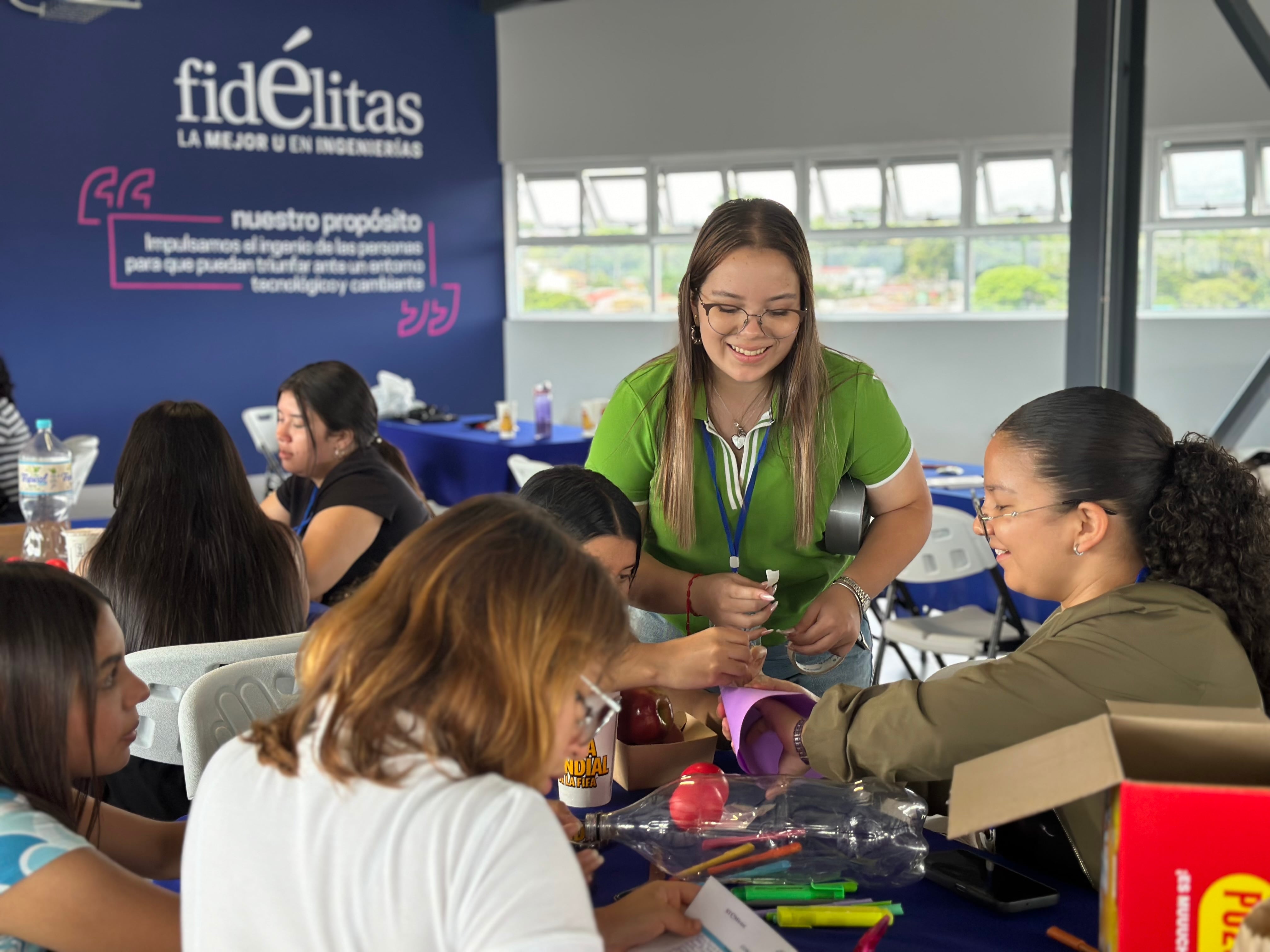 UNIVERSIDAD FIDÉLITAS