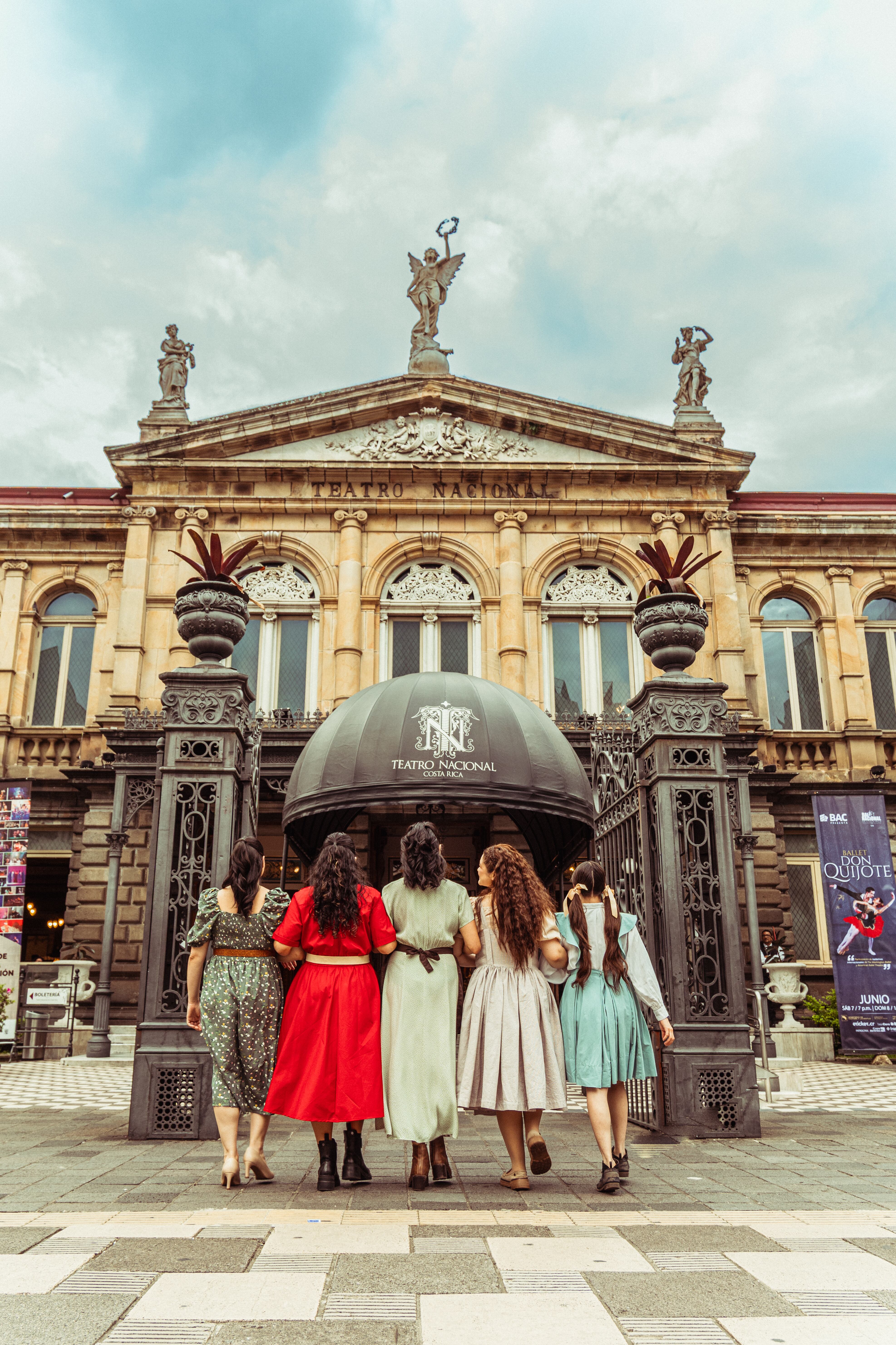 Mujercitas Teatro Nacional
