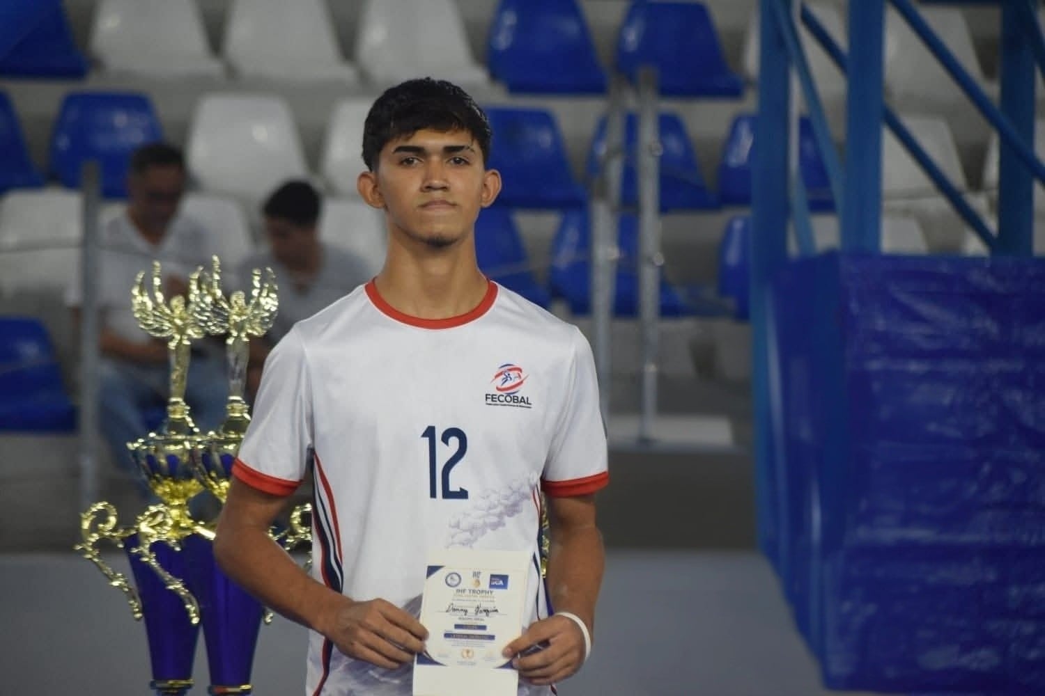 Danny Yoel Jarquín Rodríguez, estudiante de duodécimo año del CTP Barrio Irvin, será el primero en correr con la Antorcha de la Independencia.