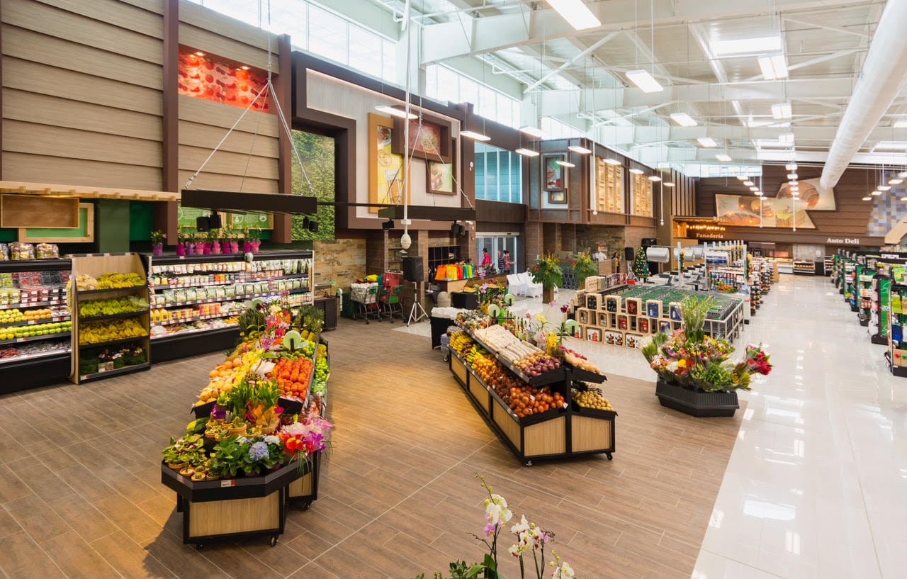 Instalaciones de Auto Mercado