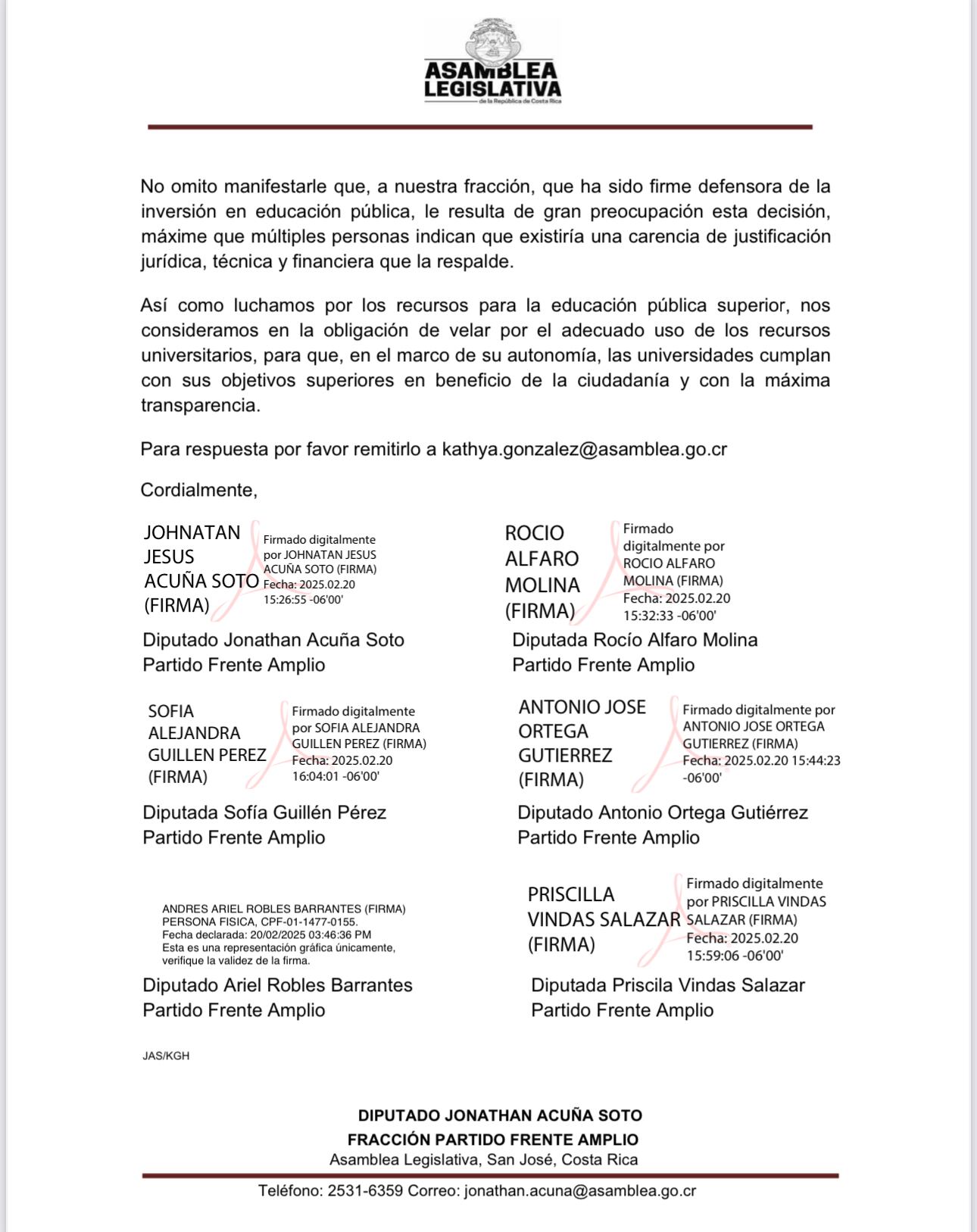 La fracción del Frente Amplio pidió cuentas al rector de la Universidad de Costa Rica tras conocer la resolución en la que aprobó el salario de 22 empleados de confianza.