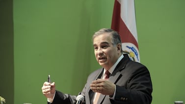 Roberto Artavia: ‘Tenemos problemas mucho más graves que los aranceles’