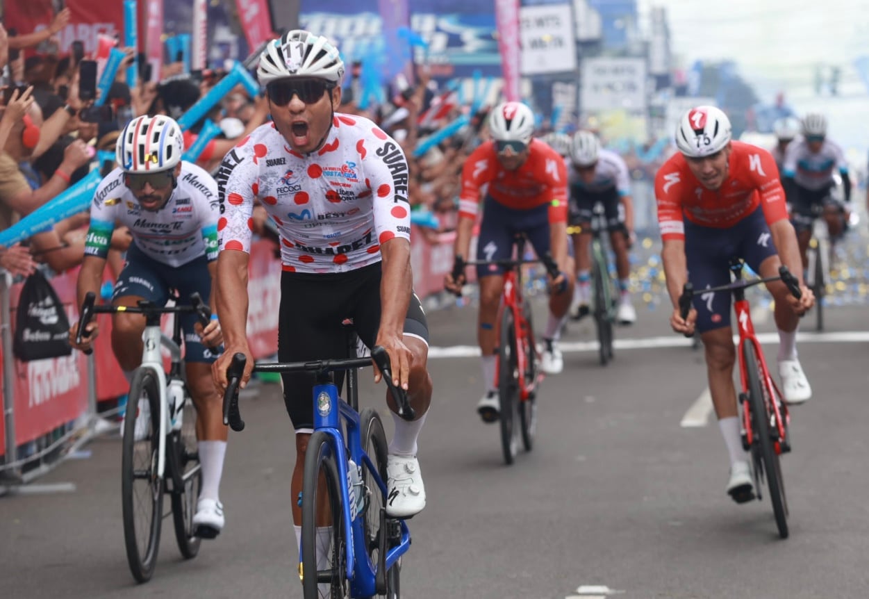 Vuelta a Costa Rica 2025
Jymmi Montenegro
Ecuador
Tercera etapa
Guápiles Paraíso
15 de diciembre
Fotografía. Rafael Pacheco