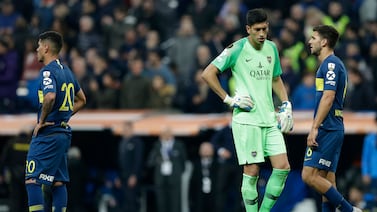 Guardameta se volvió ‘loco’: vea el puñetazo que le pegó a un rival