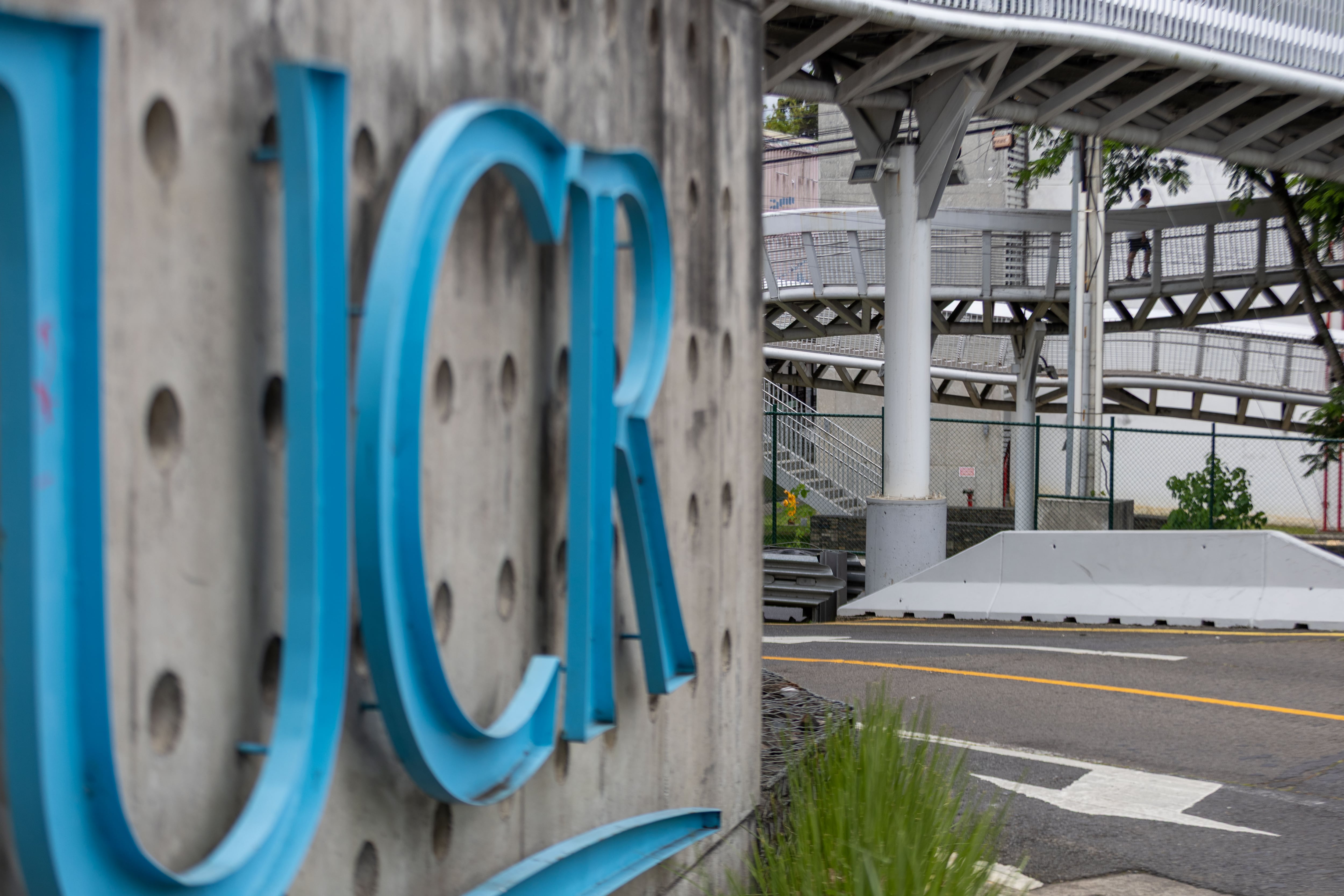 Puente Peatonal UCR
