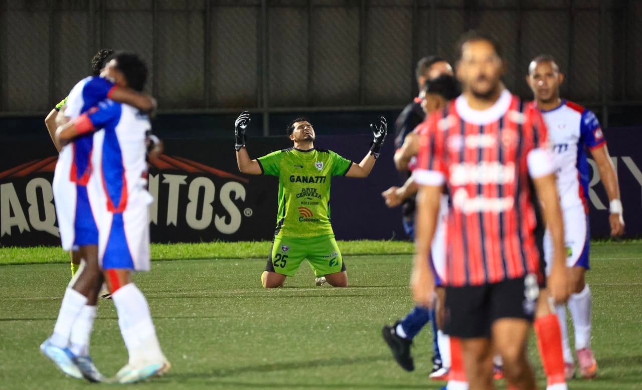 Alajuelense regresa sonrojado de El Salvador, tras perder contra Luis Ángel Firpo en un mal partido para la Liga.
