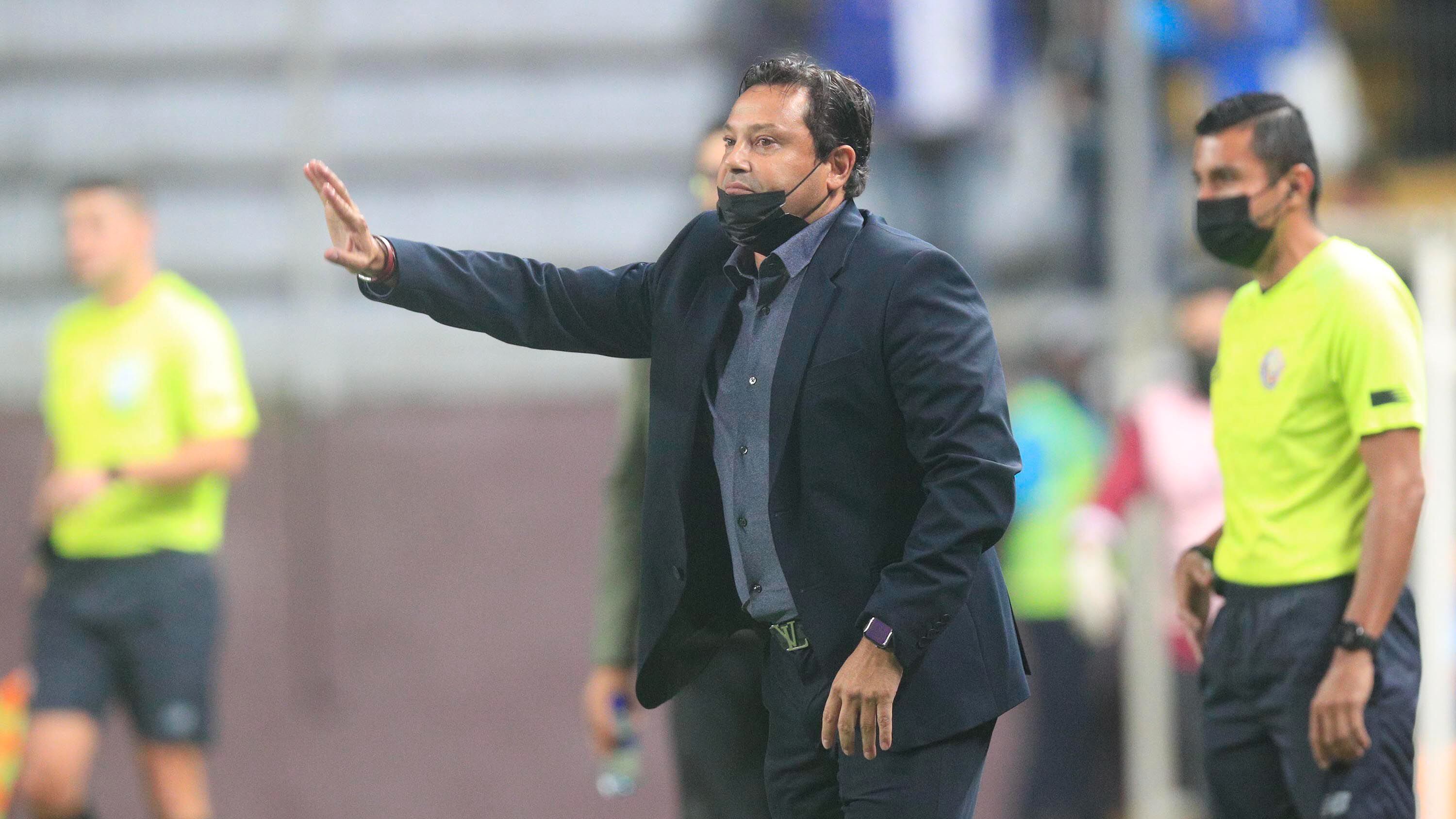 Jeaustin Campos, Herediano