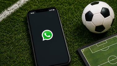 Cómo activar el ‘modo mundial’ en WhatsApp y cambiar el ícono por un balón de fútbol
