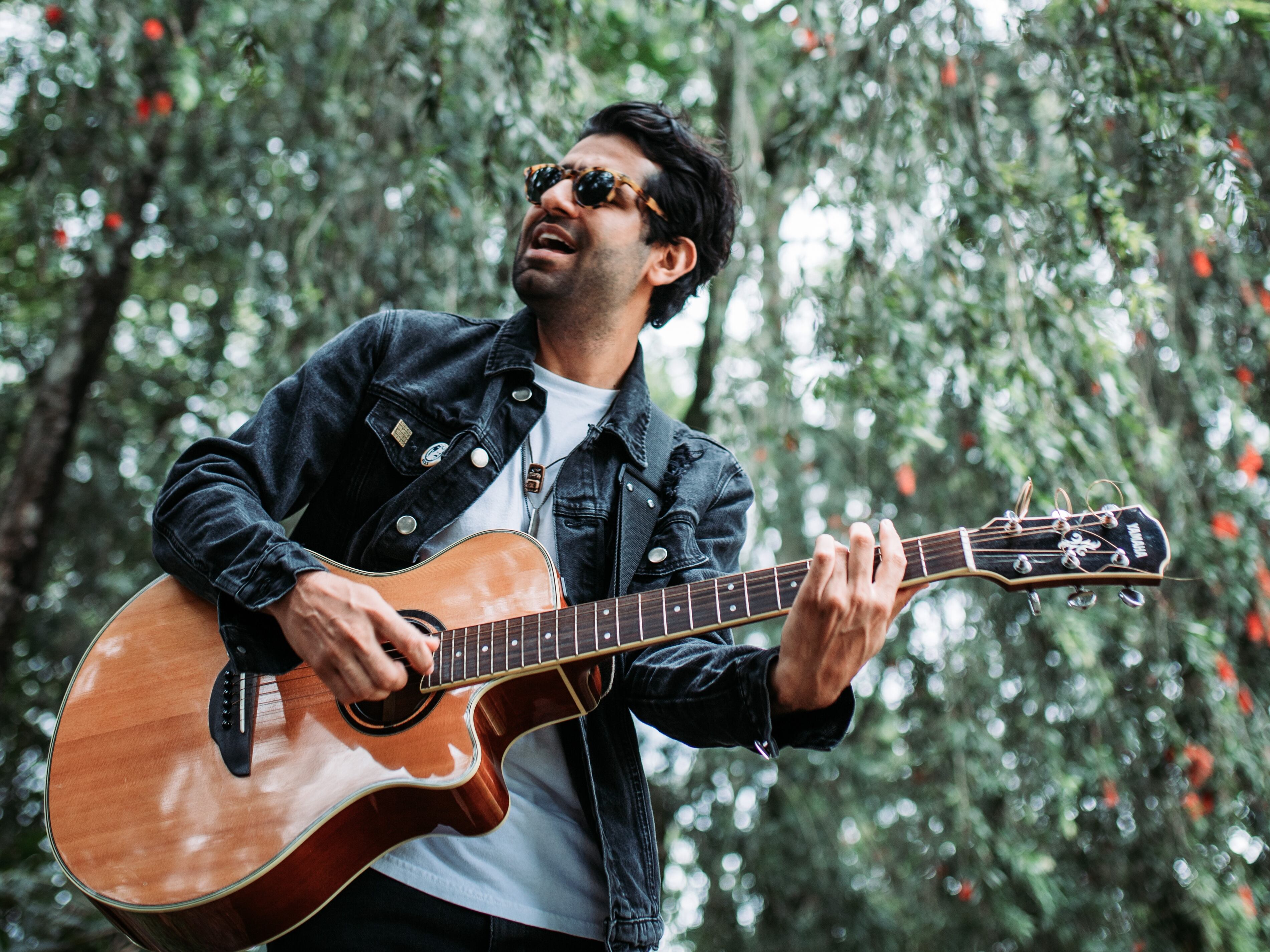 Esteban Ramírez/ Percance