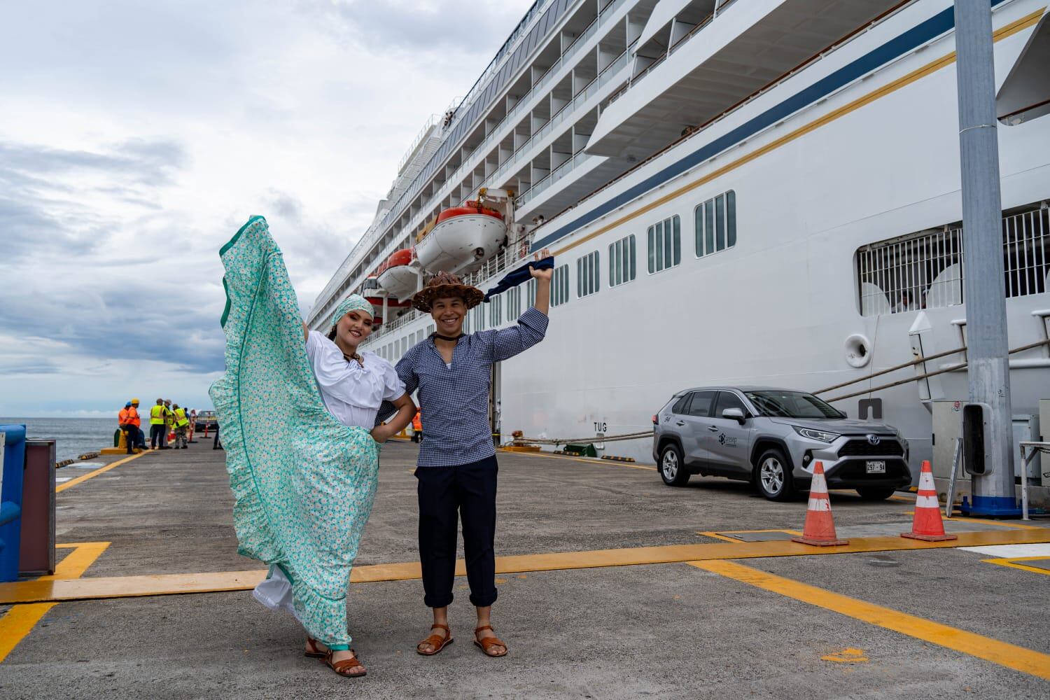 Crucero japonés Asuka II en Costa Rica