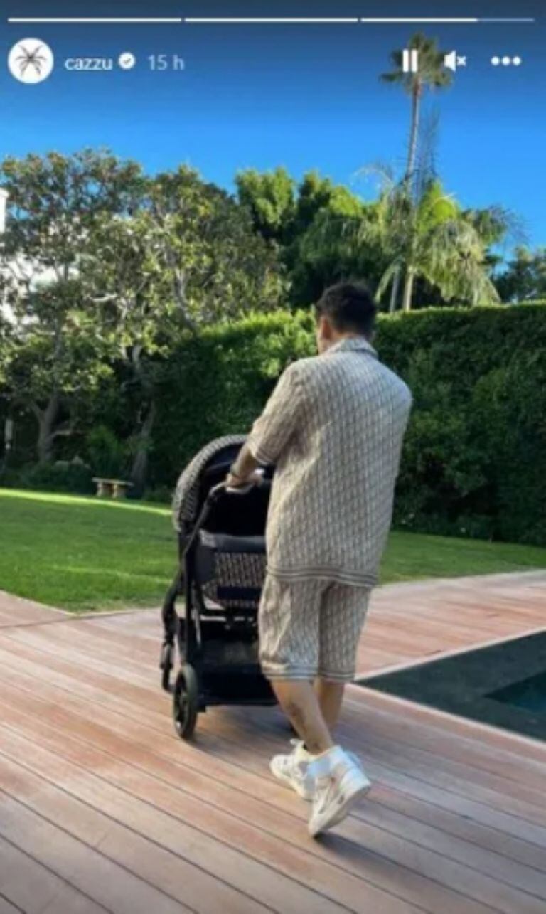 Christian Nodal y su hija