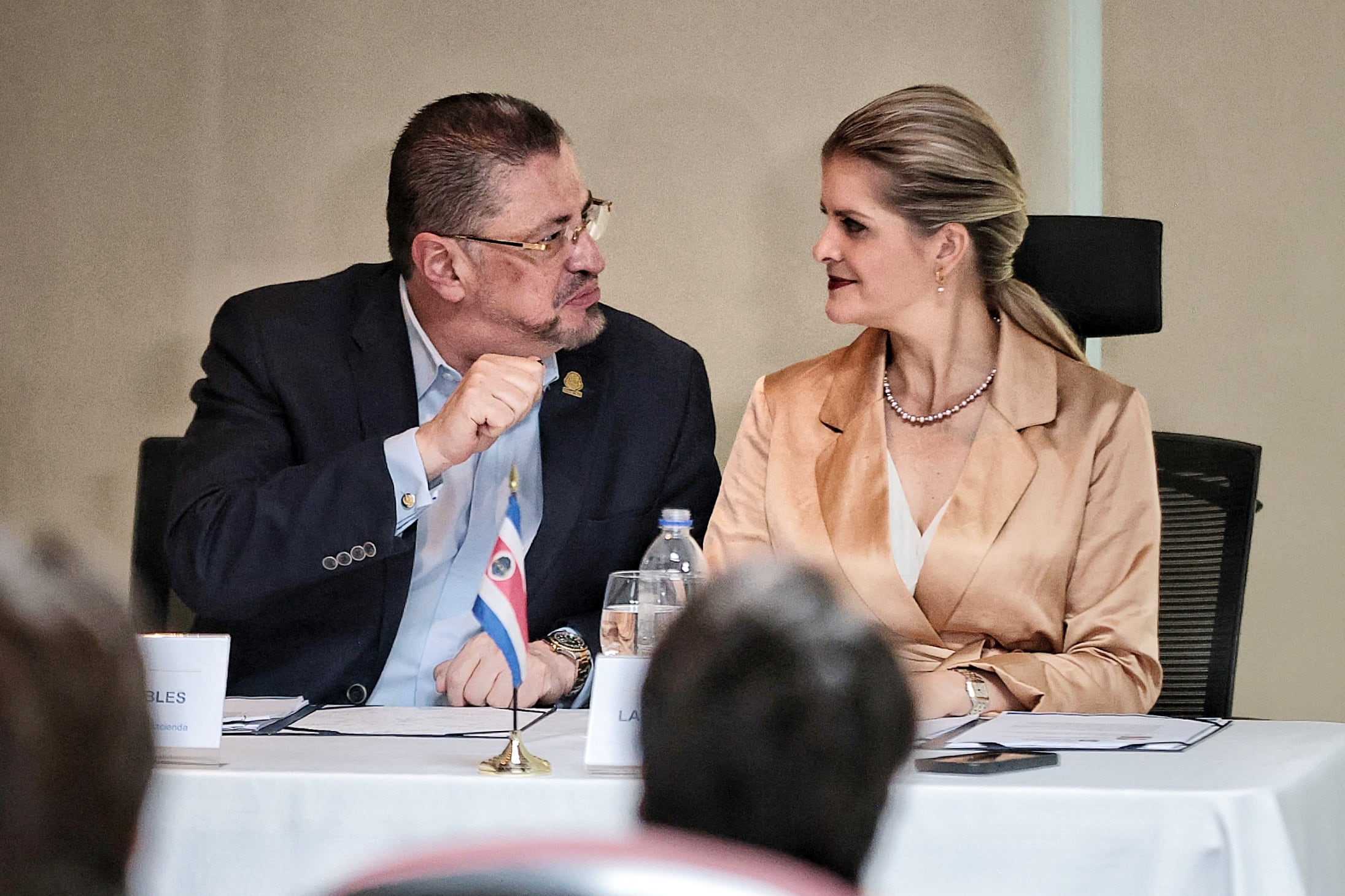 Reunión convocada por la Sra Presidenta de la República Laura Fernández con los 3 poderes de la República