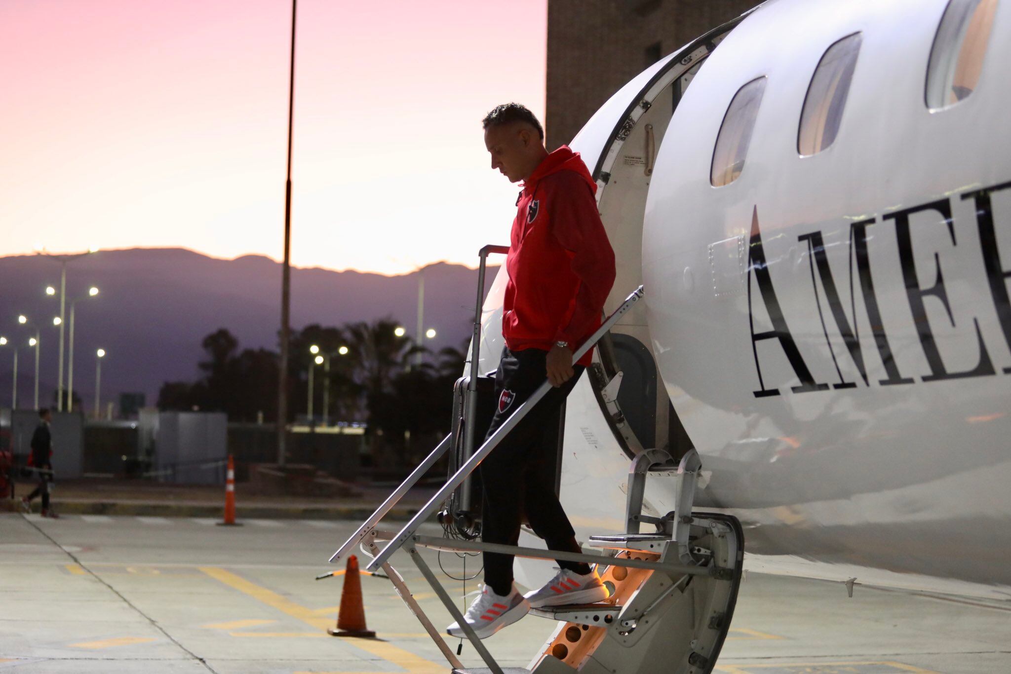 Keylor Navas está listo para una nueva temporada en el fútbol de Argentina.