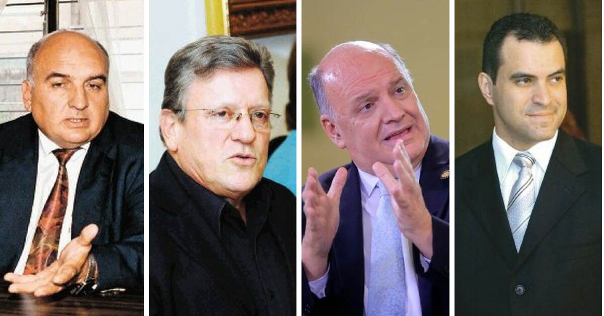 Miembros de la comisión de notables