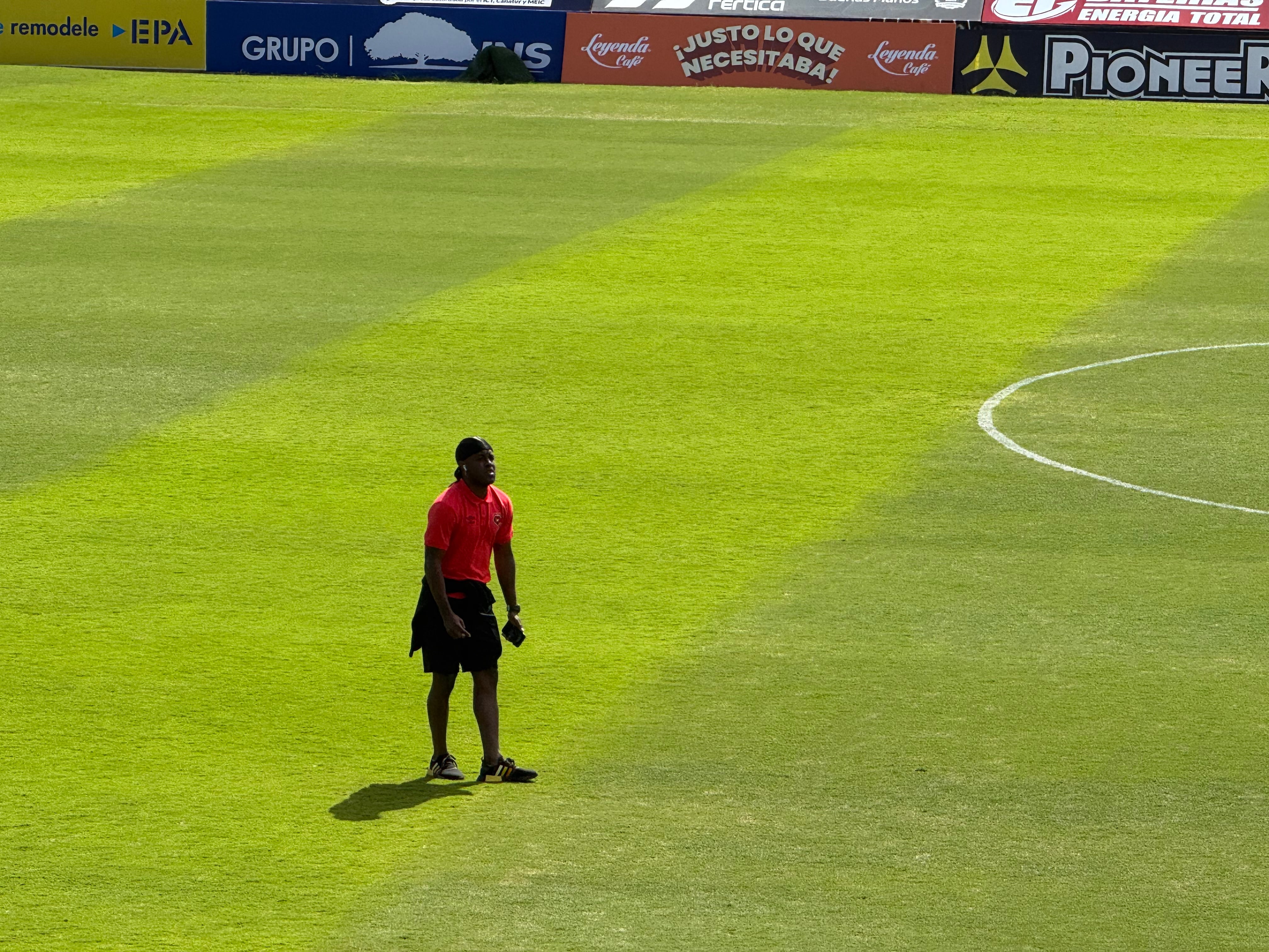 Joel Campbell es parte de la alineación de Liga Deportiva Alajuelense para la Recopa contra el Club Sport Herediano. Él está en la suplencia.