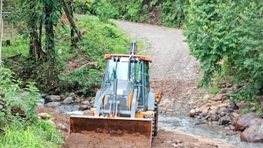 Rutas desiguales, falta de información y recursos limitados impiden mantener toda la red cantonal en buenas condiciones