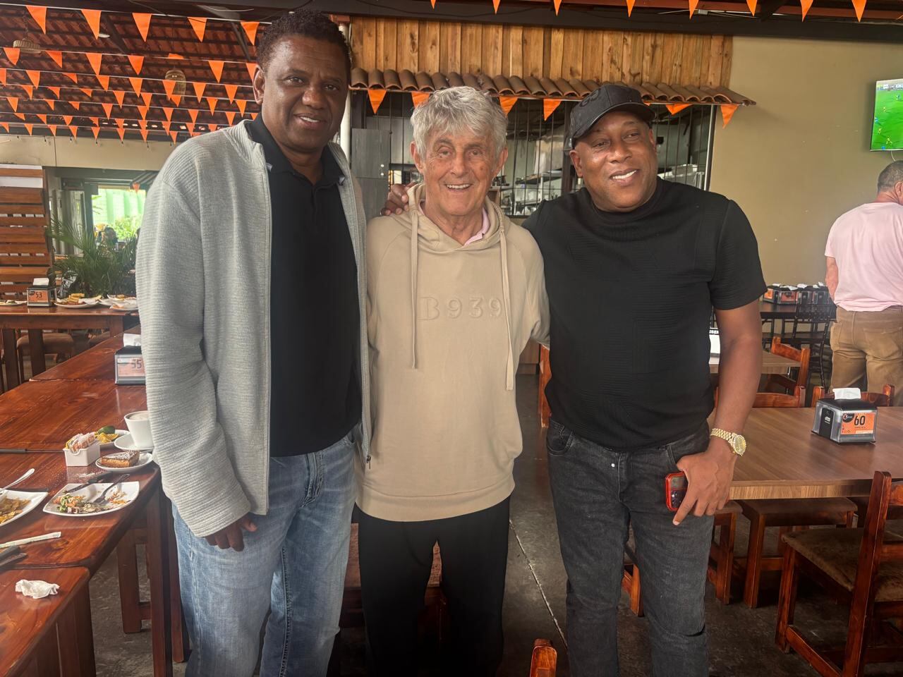 Bora Milutinovic
Hernán Medford
Roy Myers
10 de junio 2025
Cortesía