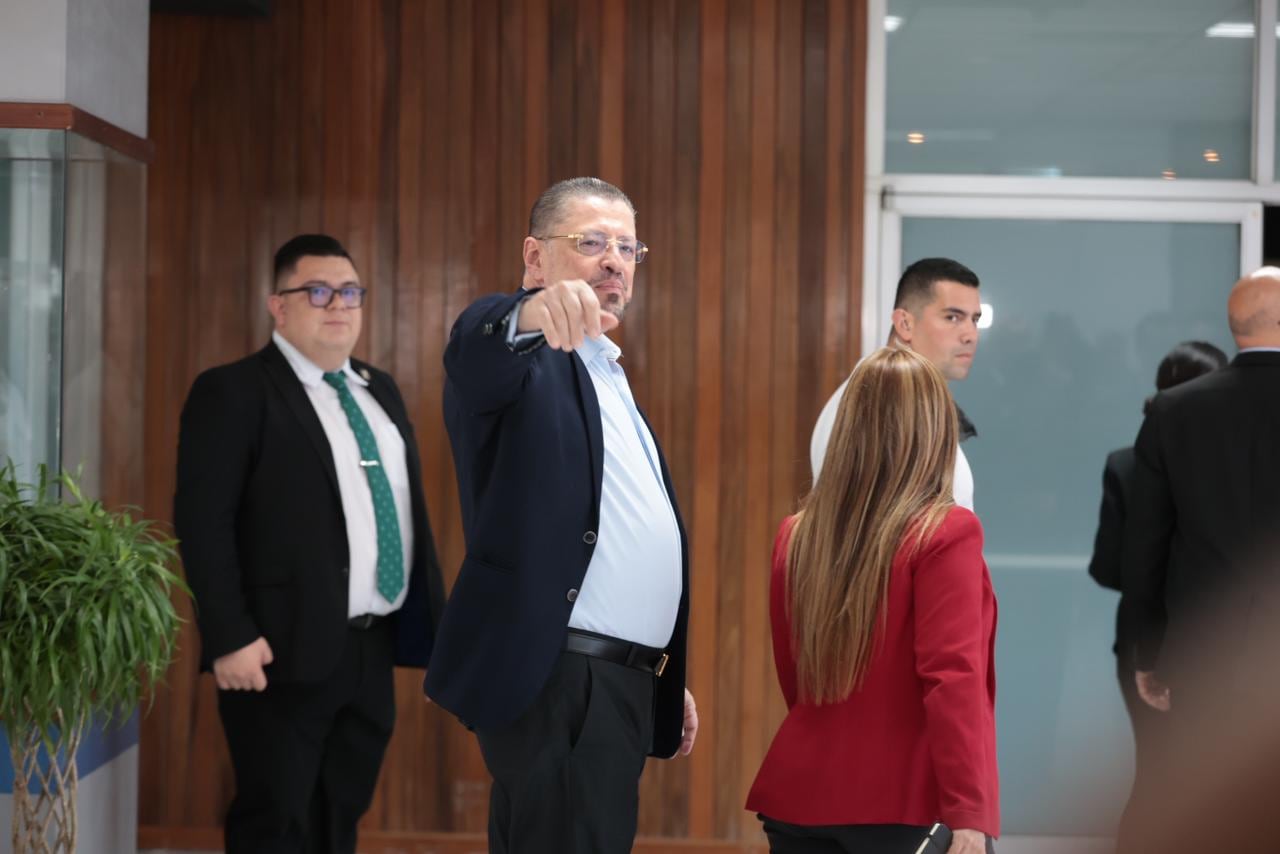 La presidenta Laura Fernández convocó a los 57 diputados y a representantes del Poder Judicial a un encuentro sobre seguridad y justicia.