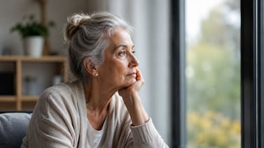 La psicología sostiene que los adultos mayores no olvidan sus errores, pero sí dejan de sufrir tanto por ellos