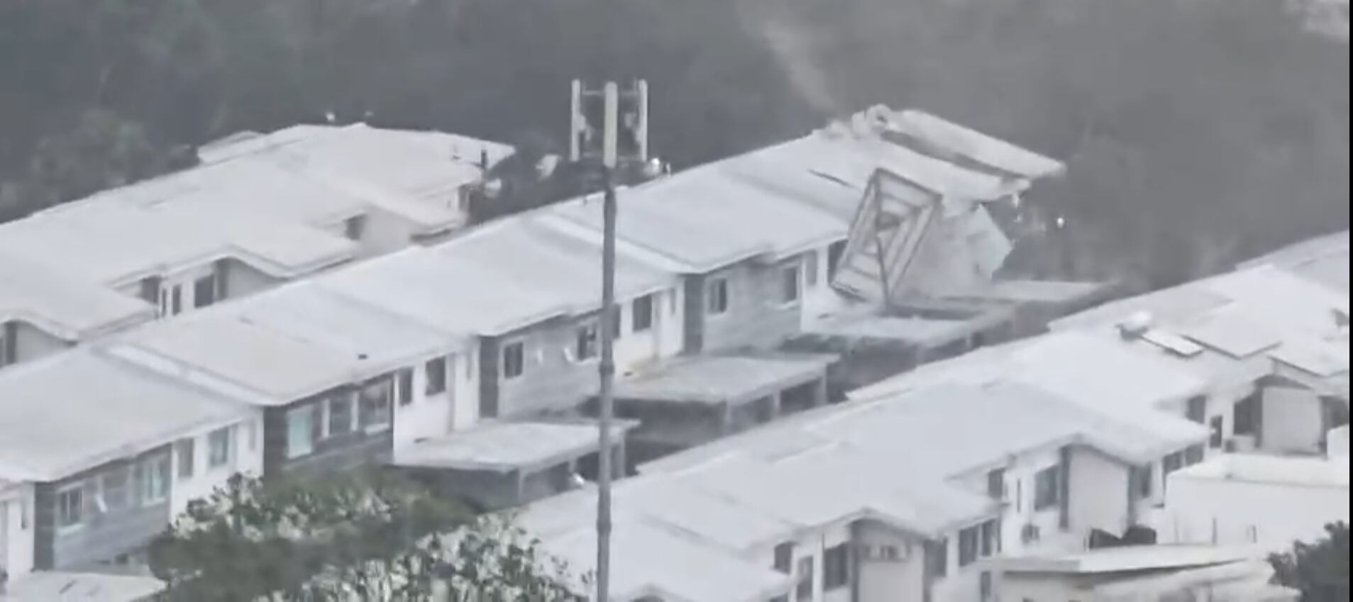 Se registrarton fuertes vientos en Santa Ana este viernes