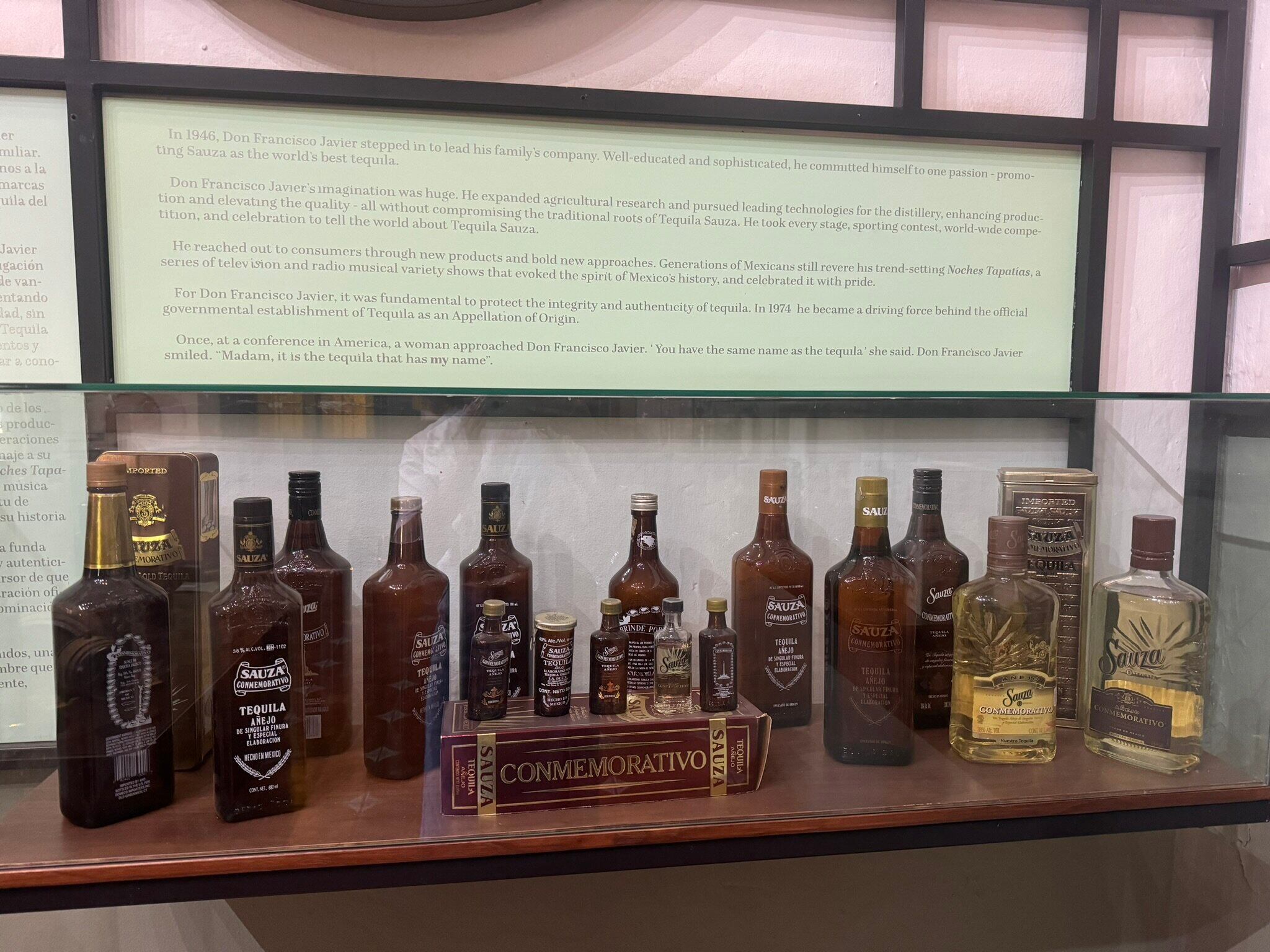 Planta con pinta de peligrosa es la minita de oro del tequila mexicano.