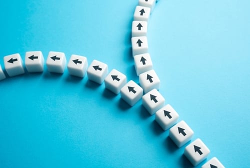 Decía el filósofo suizo Henri-Frédéric Amiel que “el criticismo convertido en hábito y sistema es la abolición de la energía moral, la fe y toda clase de fuerza”.