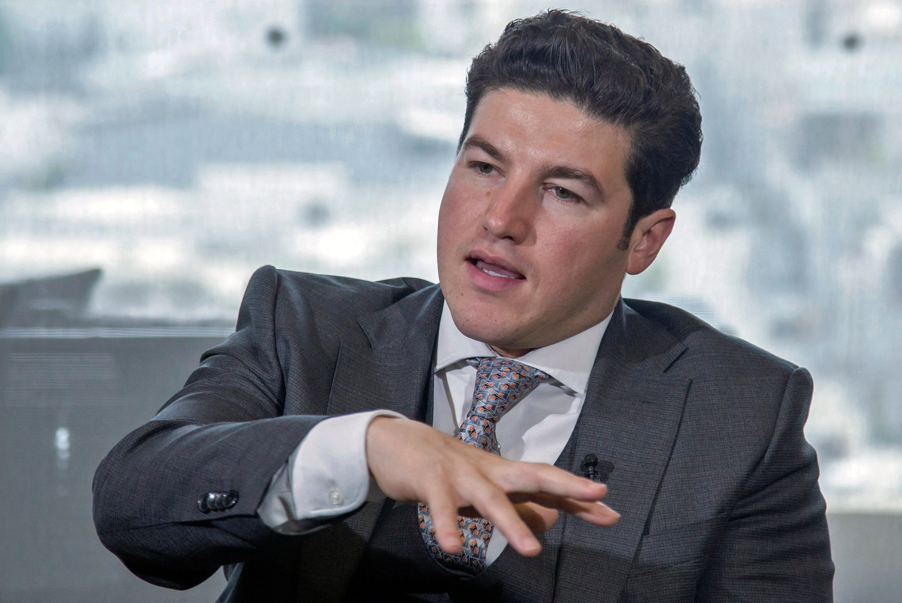 Entre sus logros, García destacaba la atracción de Tesla a Nuevo León, con planes de inversión de $5.000 millones para construir una "giga factory" cerca de Monterrey.