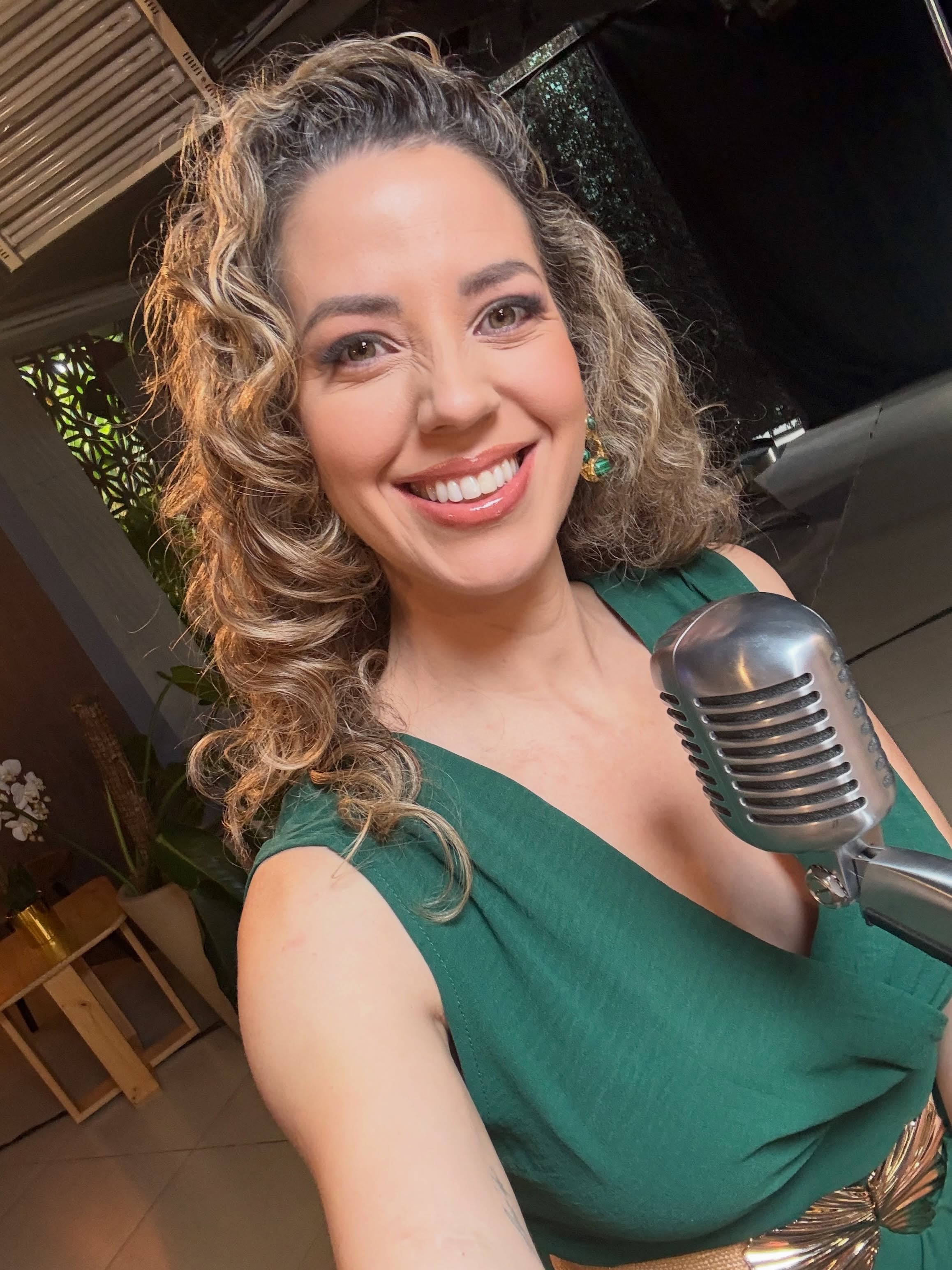 Lussania Víquez
