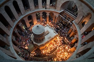 Hallazgo arqueológico en Jerusalén coincide con descripción bíblica del  sepulcro de Jesús | La Nación