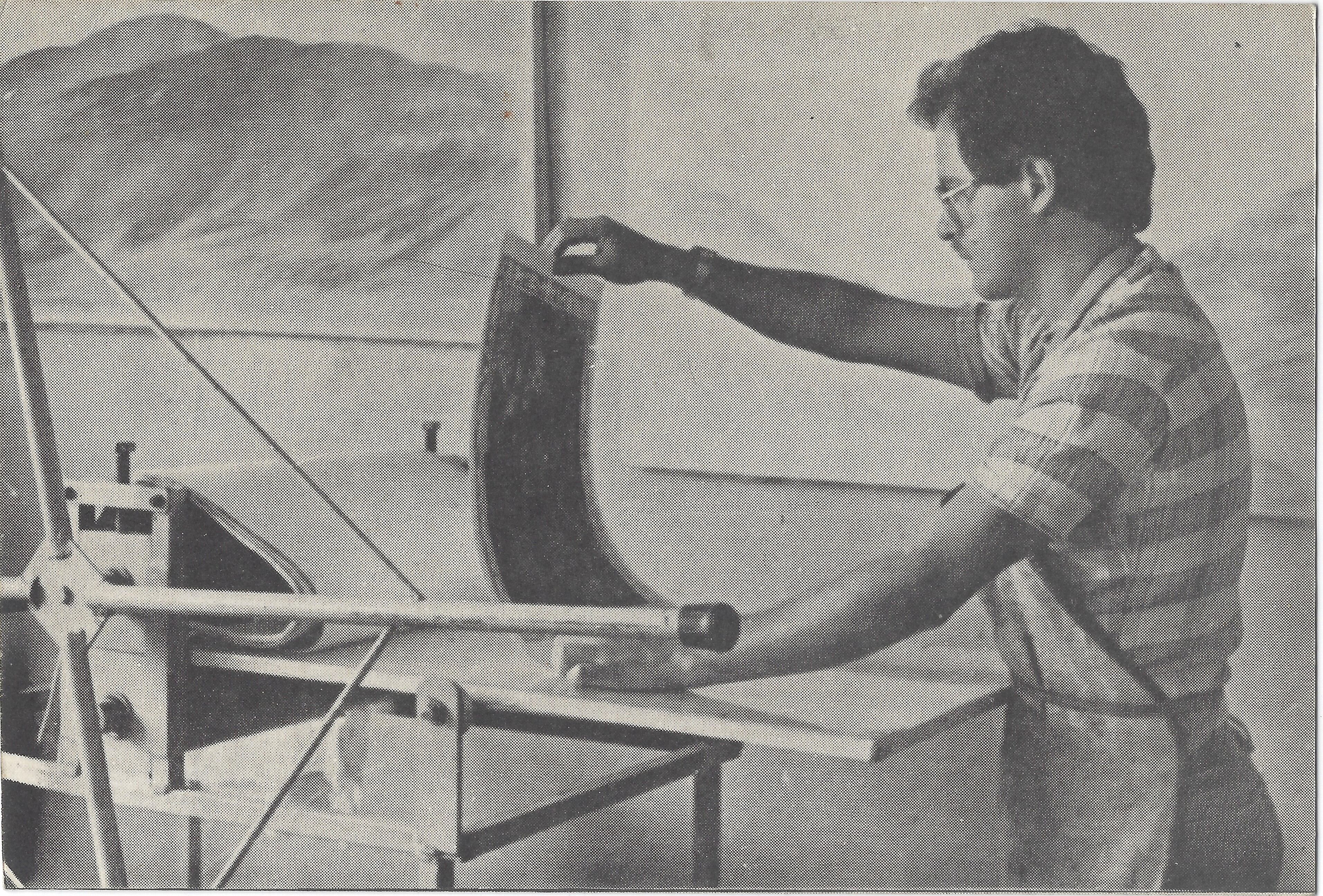 Invitación a la exposición 'Dedicaciones. Pintura-grabado-dibujo', en la Galería Sophia Wanamaker, 1987.