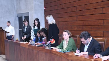 Fin de la toma en la UCR: rector sigue, pero con permanencia condicionada