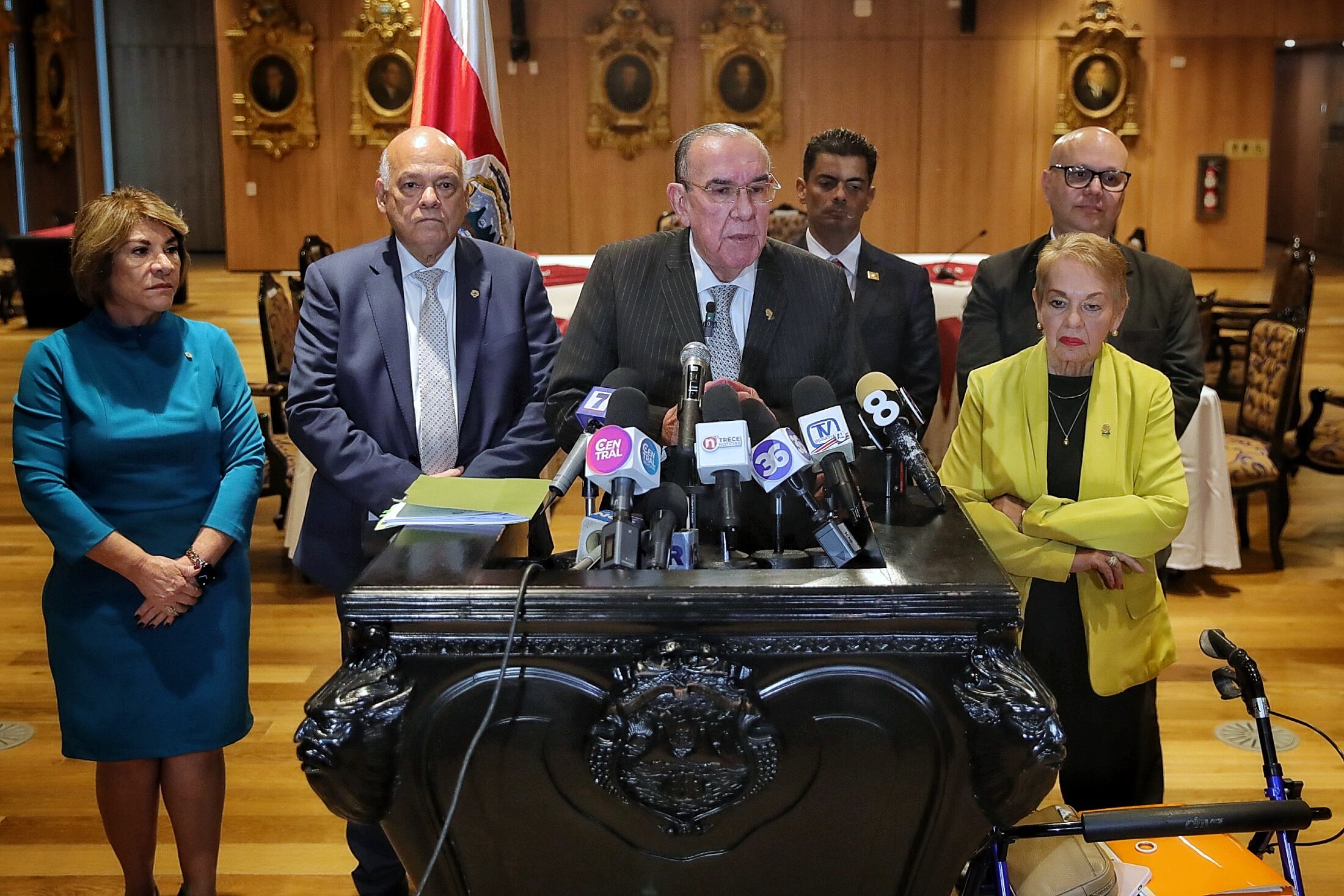 16/10/2023/ También, cubrir la reunión de Seguridad entre la Asamblea Legislativa, Poder Judicial y Poder Ejecutivo en la sala de presidentes de la Asamblea Legislativa / Foto John Durán