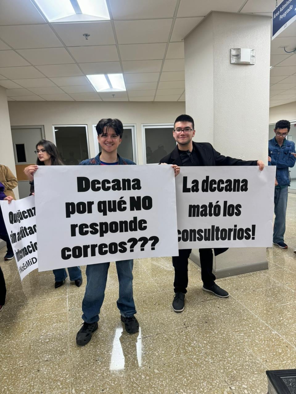 Manifestación en la Facultad de Derecho de la UCR.