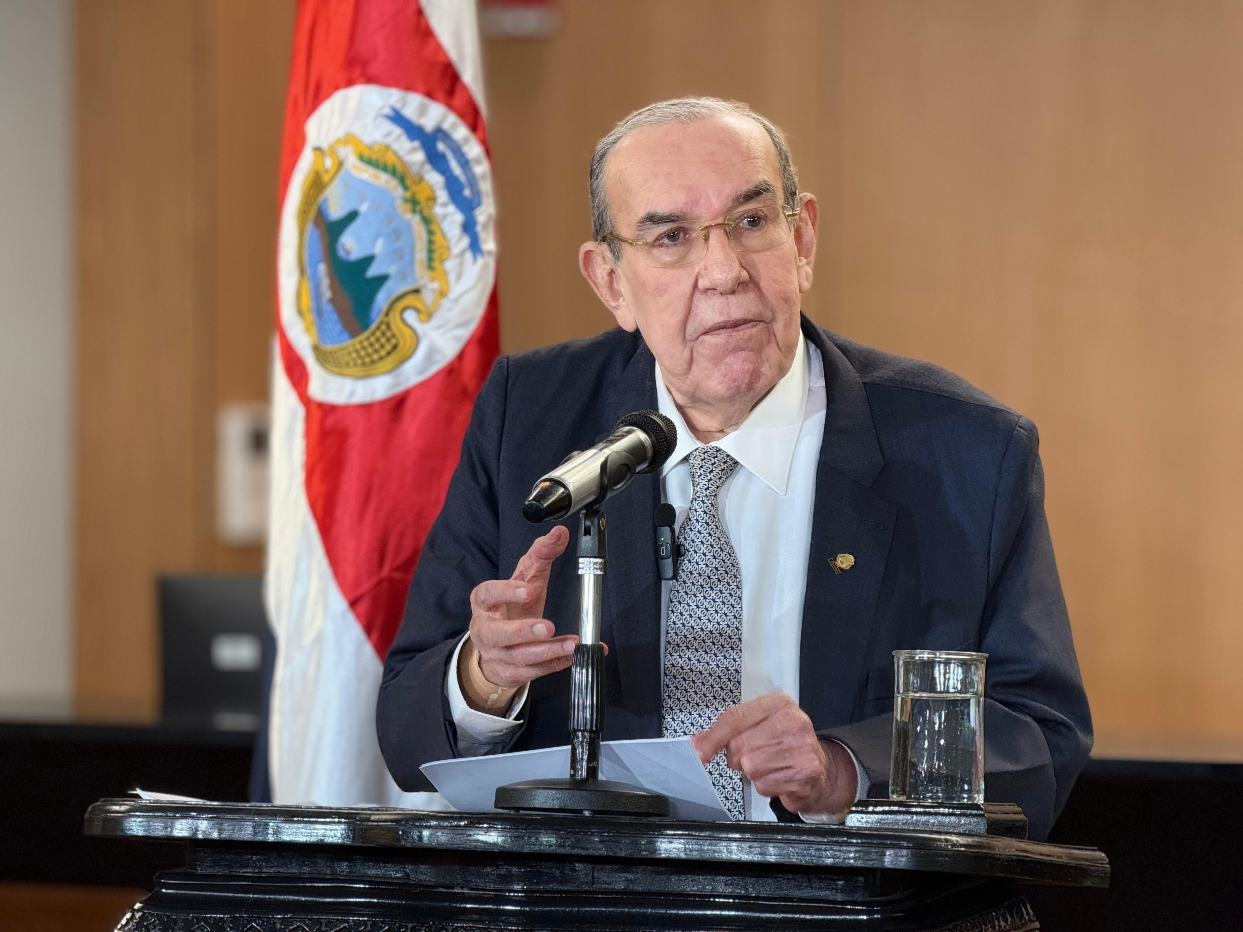 Rodrigo Arias le habló claro al presidente Rodrigo Chaves