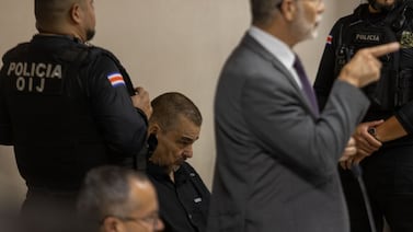 Fiscalía pide suspender causa contra Macho Coca por robo de combustible para agilizar su extradición