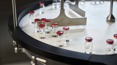 Farmacéuticas negociarán precios de 10 medicamentos con el gobierno de Estados Unidos