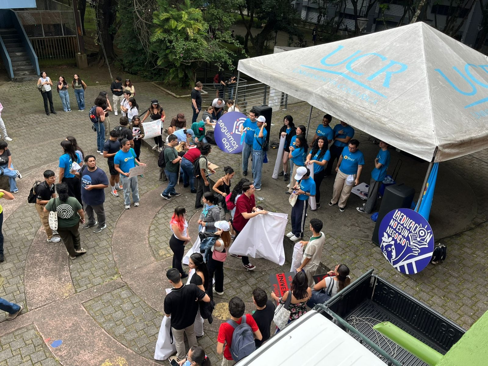 La movilización forma parte de la campaña “Seguimos aquí”, según información divulgada por la Federación de Estudiantes de la Universidad de Costa Rica (Feucr).