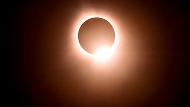 Eclipse solar de este 12 de agosto: vea en directo este espectacular fenómeno