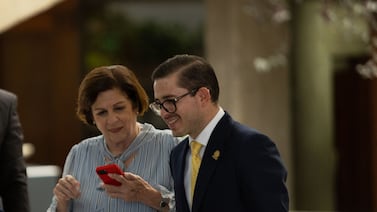 Ministro de Justicia y Paz pide investigar a Carlo Díaz y fiscal adjunta por alerta migratoria contra Pilar Cisneros