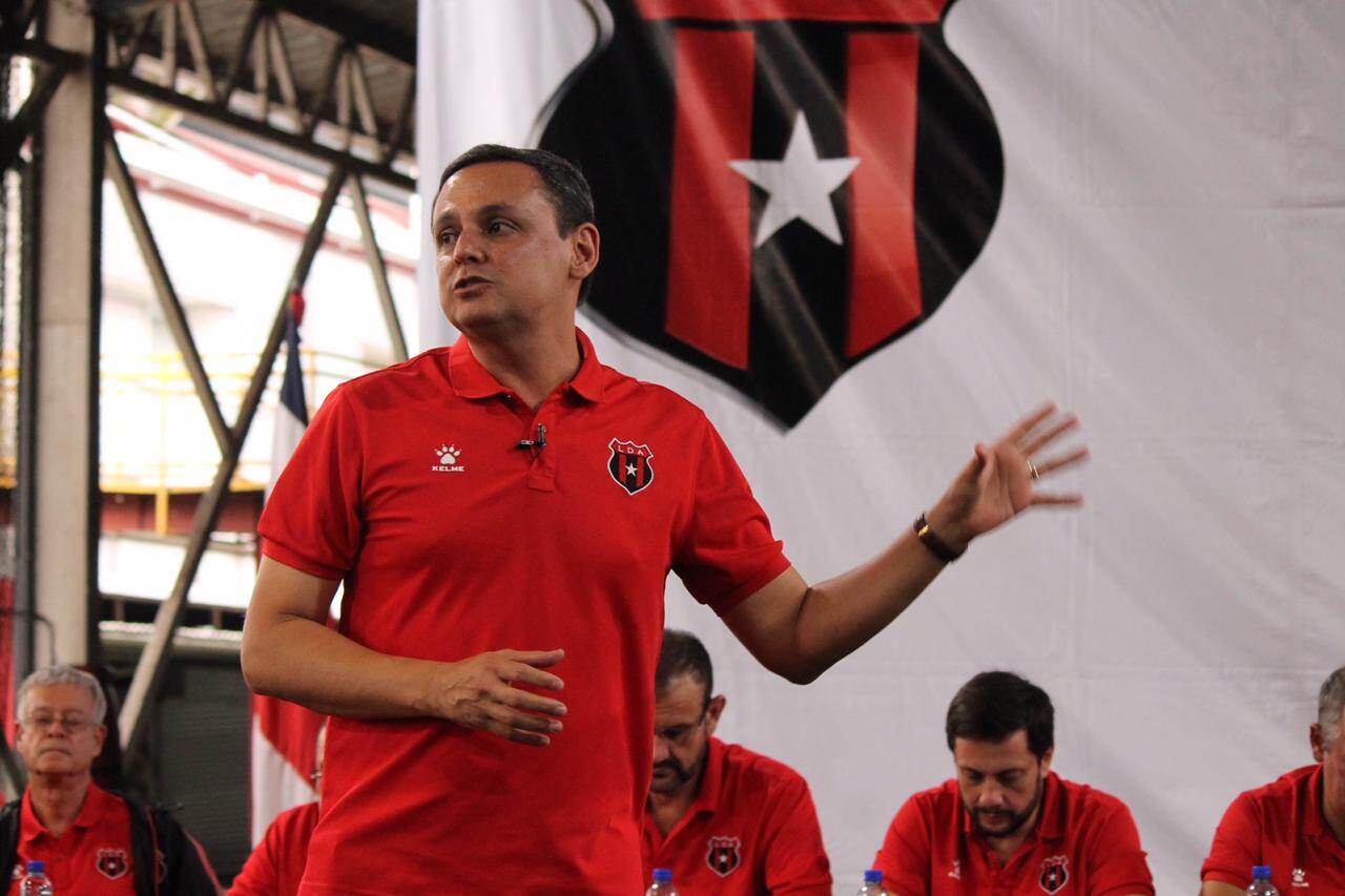Fernando Ocampo continúa estable y en proceso de recuperación tras ser diagnosticado con Guillain-Barré. Fotografía: Prensa Alajuelense