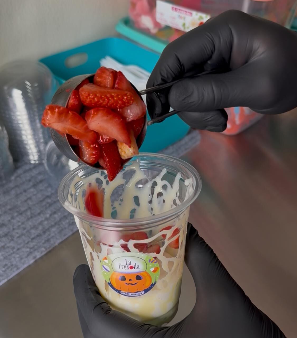 La Fresada de Barva enloquece con sus fresas y cuatro sabores de crema.