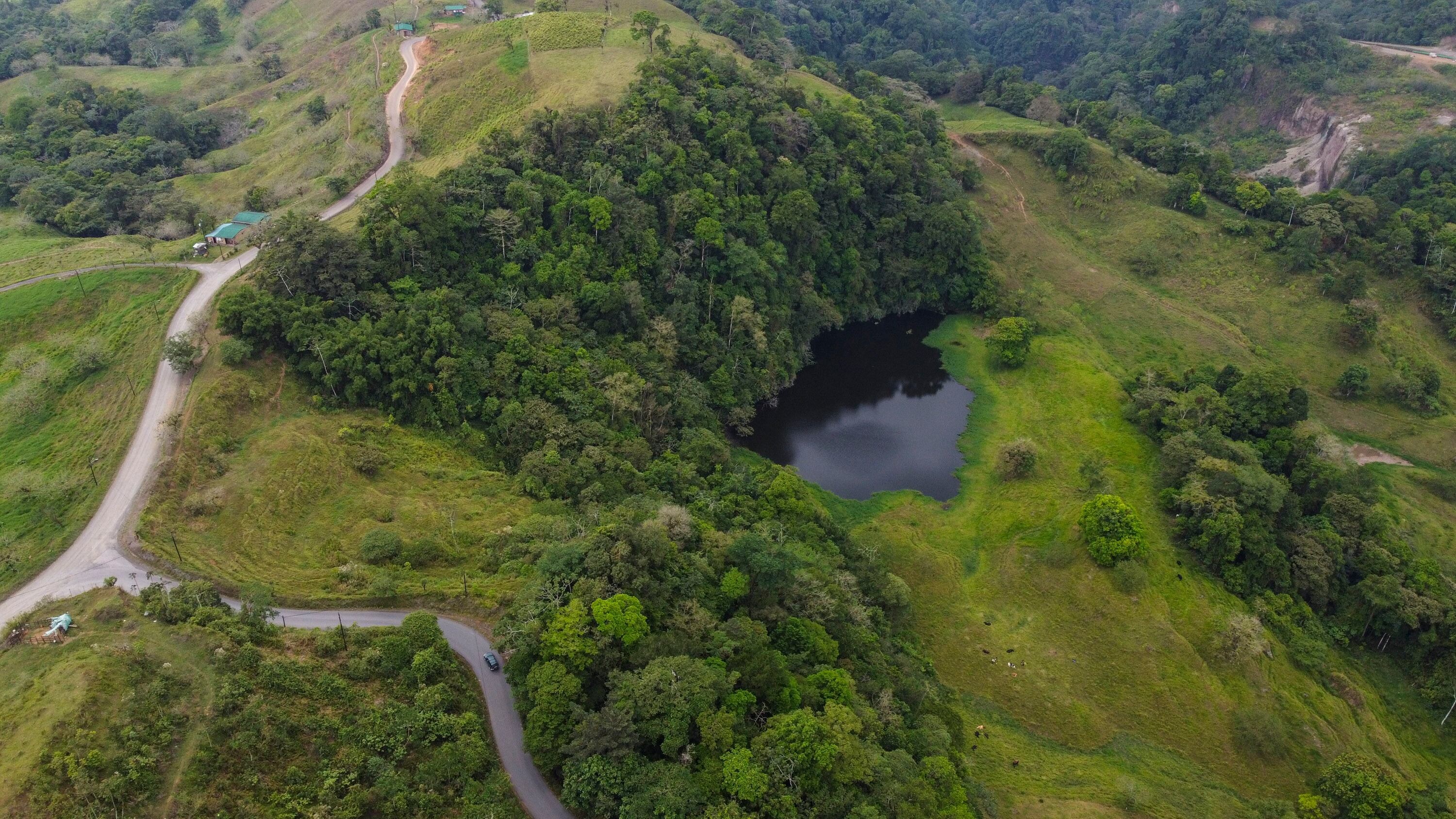 03/04/2025, Alajuela, San Carlos, estado actual de la Ruta Nacional 35 hacia San Carlos, que lleva varios años retrasada su construcción, y ahora el gobierno parece que va a reanudar las construcciones para terminar esta ruta.