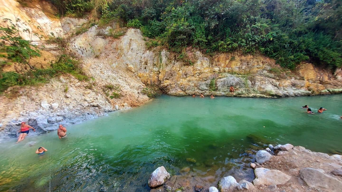 Poza de archilla. (Foto: Pablo Gonzales-Recorriendo Costa Rica)