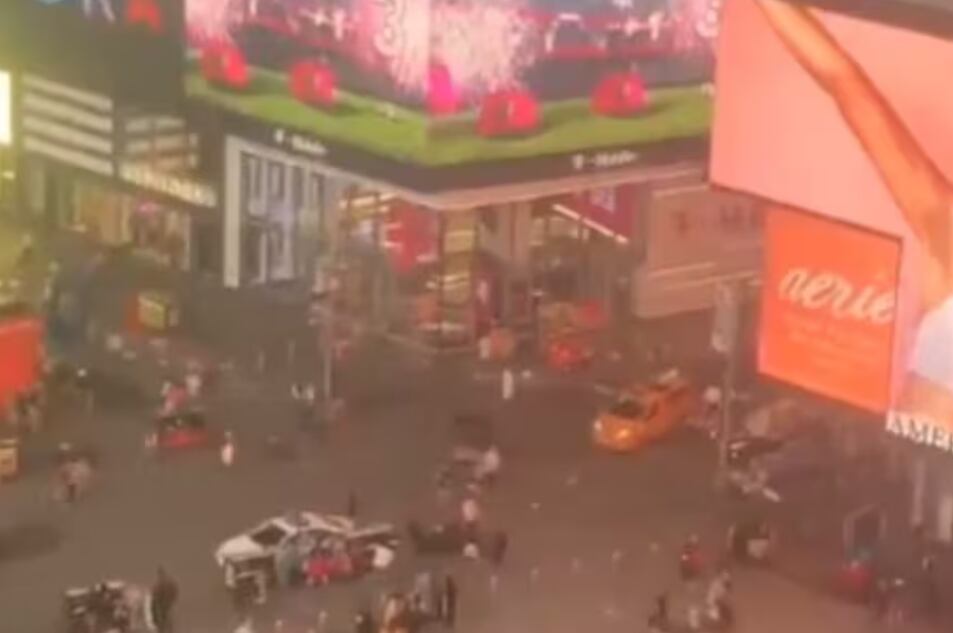 Las tres víctimas fueron trasladadas al Hospital Bellevue de Nueva York.