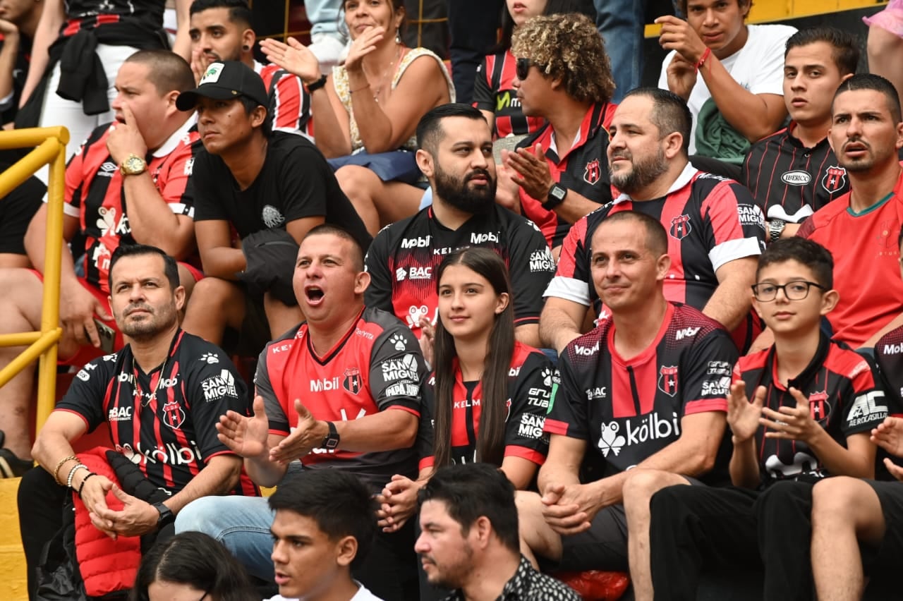 Liga Deportiva Alajuelense confirmó que vendió el 70% de las entradas que sacó a la venta para este partido semifinal contra Herediano.