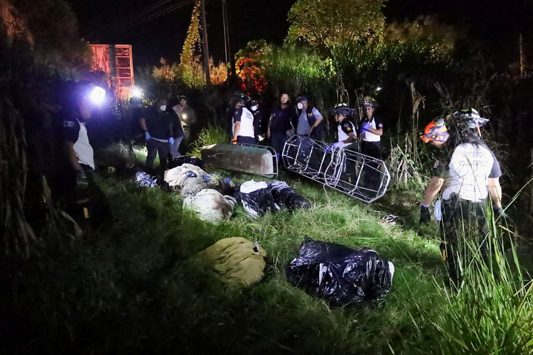 Hallan ocho cadáveres en Guatemala