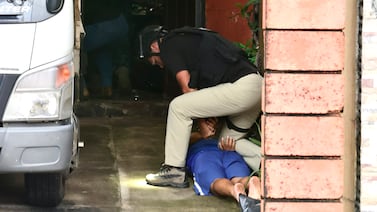 OIJ detiene a chofer de la Policía Municipal de Heredia por millonario robo a campo ferial